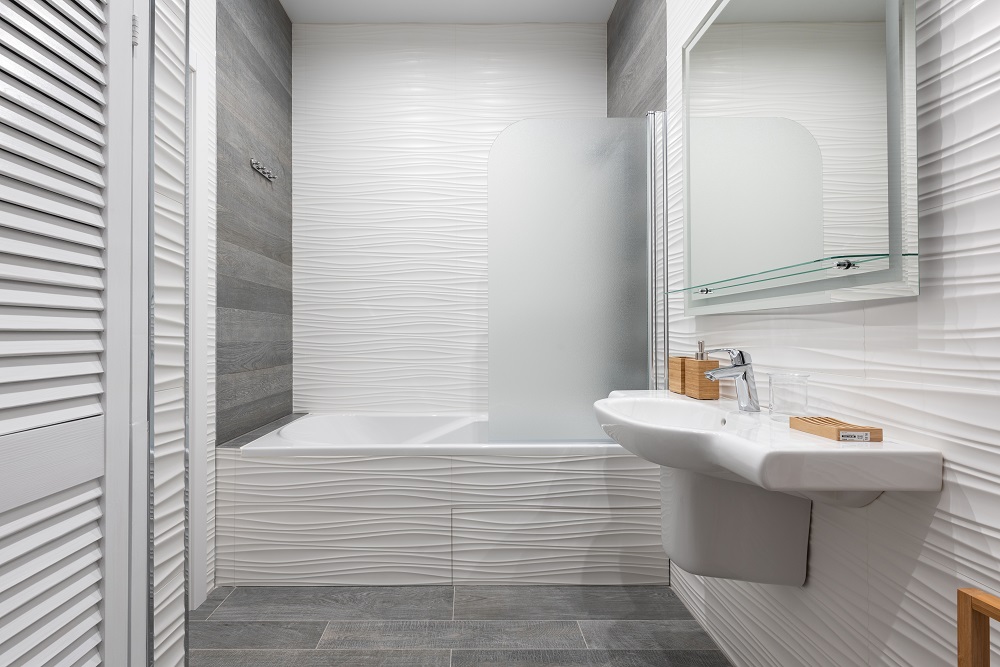 Patterned Shower Glass is a Great Alternative to Clear Glass
